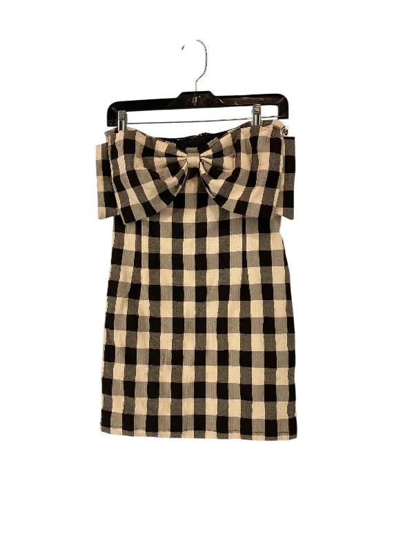 Dress Casual Short By Tcec In Plaid Pattern, Size: S